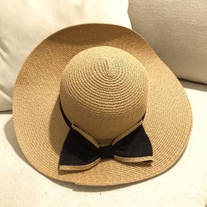 Straw Beach Hat with Bow